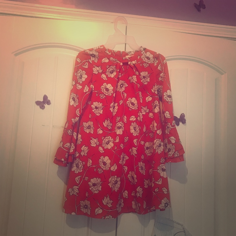 Lovely stylist dress size medium